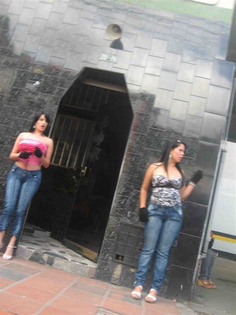 Find a prostitute Las Cabezas de San Juan