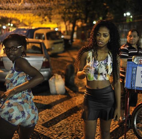 Prostitute Sao Pedro