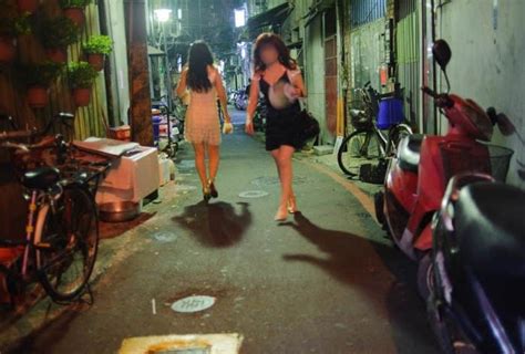 Taiwan prostitute