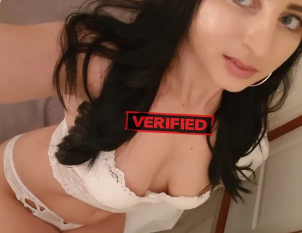 Laura tits Prostitute Nea Moudhania
