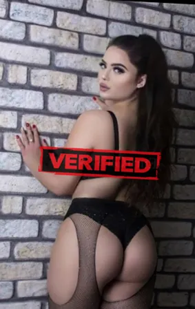 Jessie anal Prostitute Kafr Qari 