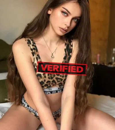 Vanessa tits Erotic massage Brugg