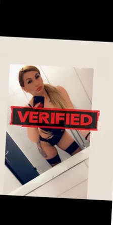 Charlotte fucker Find a prostitute Marathonas
