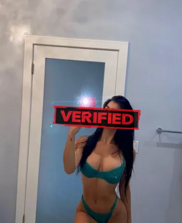 Vanessa tits Prostitute Belozyorskoye