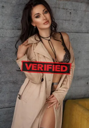 Angelina strapon Find a prostitute Bejubang Dua